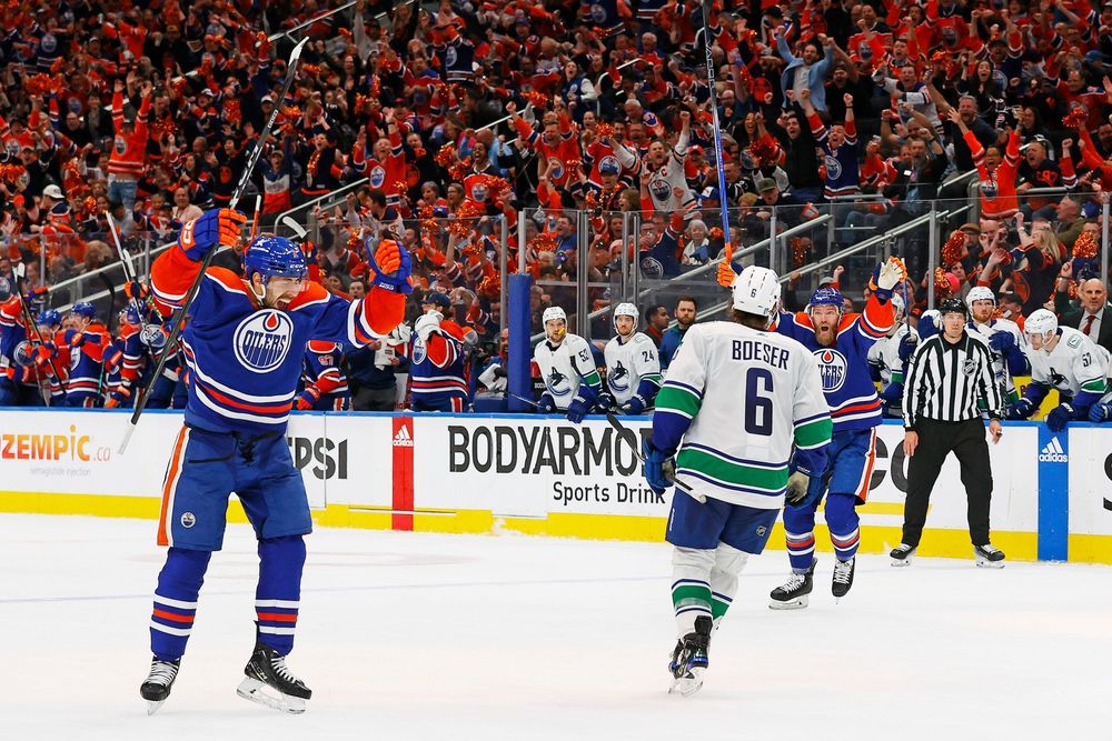 NHL Picks For May 16 - Best NHL Playoff Bets For Thursday