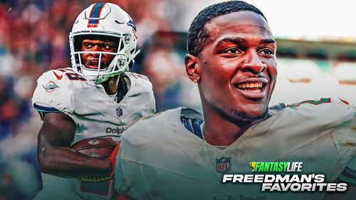 Running Backs for Fantasy Football Week 12: De'Von Achane, Joe Mixon, and More