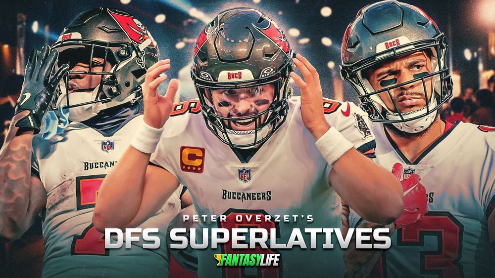 NFL DFS Picks Week 17: Is Buccaneers Stack a Winning Play?